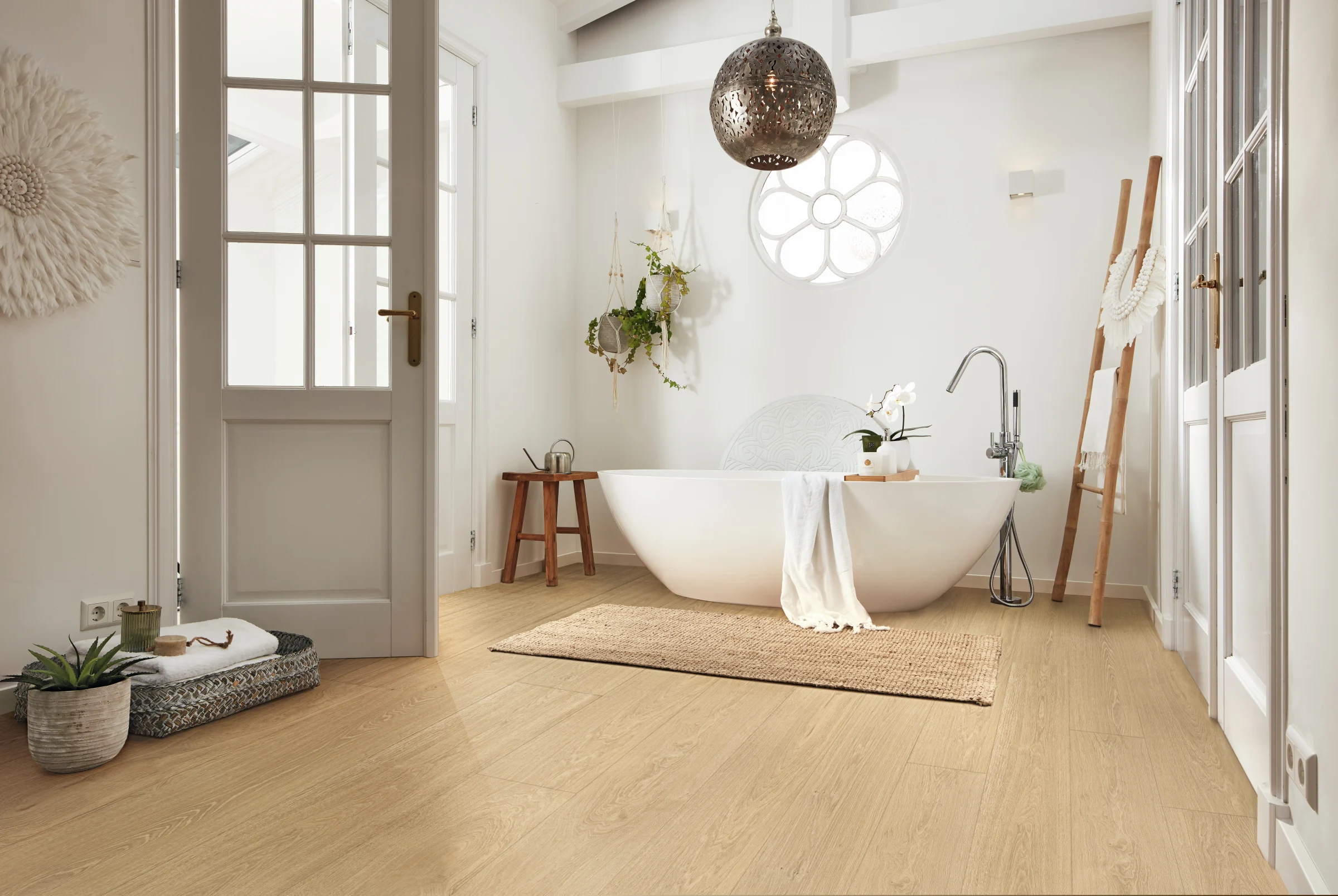 Ambiente instalado de Roble valle claro 7144 MEISTER en Las Palmas