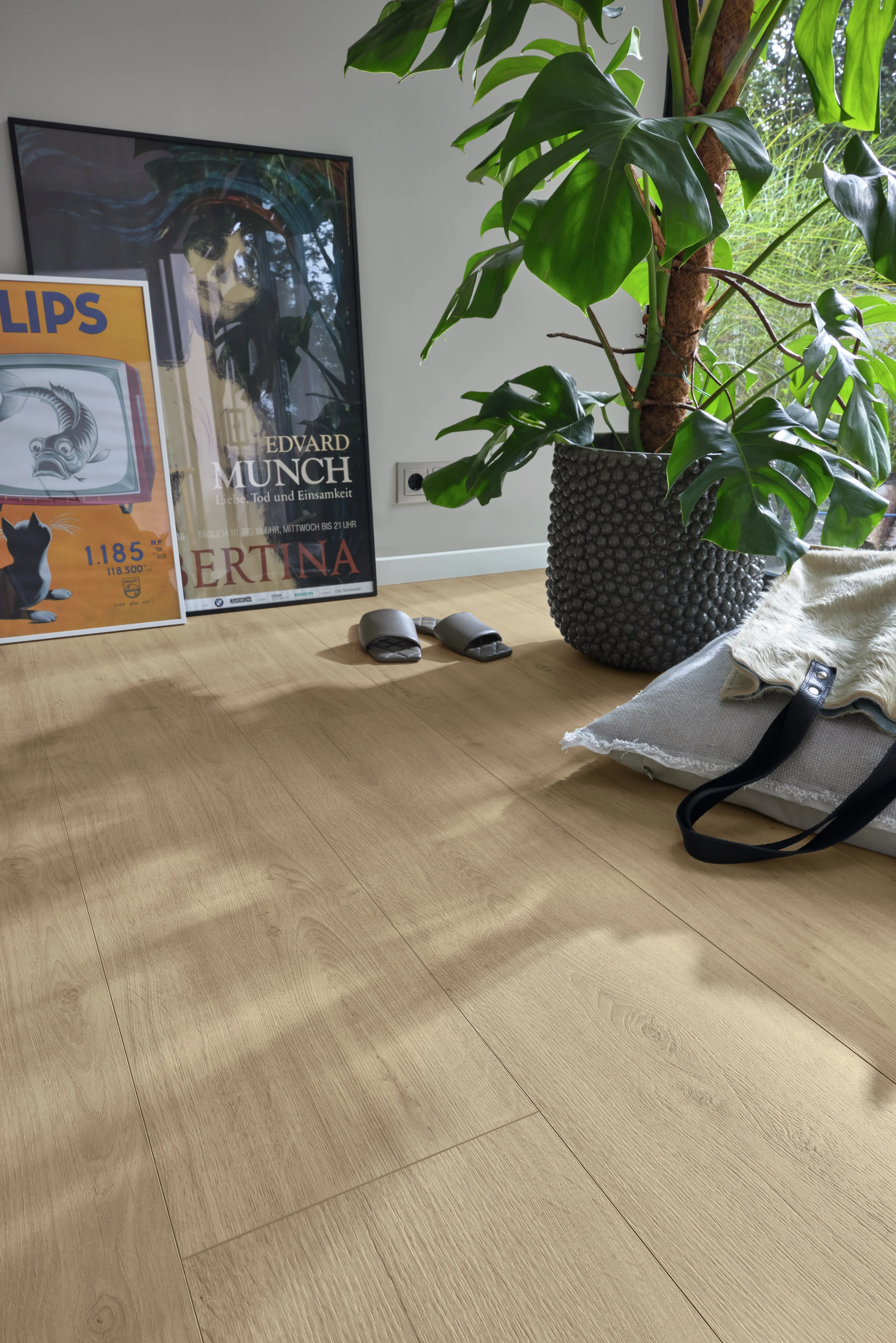 Detalle del acabado de Roble roca arena 7122 MEISTER